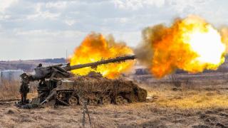 ВИДЕО от войната: Минохвъргачки "Лале" унищожават бронетанковите сили на ВСУ