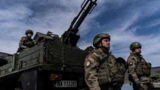 Класифицирана информация от МС: Списъкът с въоръжение за Украйна е готов