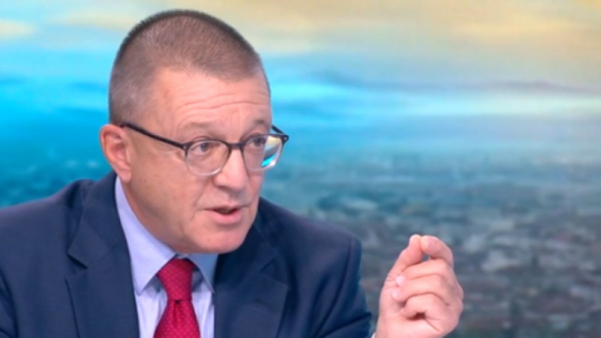 Бойко Ноев: Това, което се случва във МВнР, е безпрецедентно в нашата история