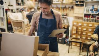 eBay предлага на българите търговци възможност да продават на пазар, който е 20 пъти по-голям от българския