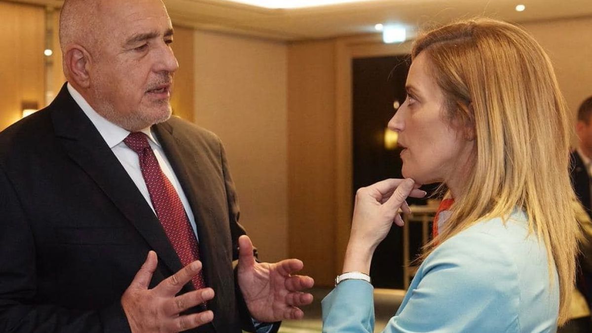 Борисов гневно пред шефката на ЕП: Недопустимо е България да... СНИМКИ