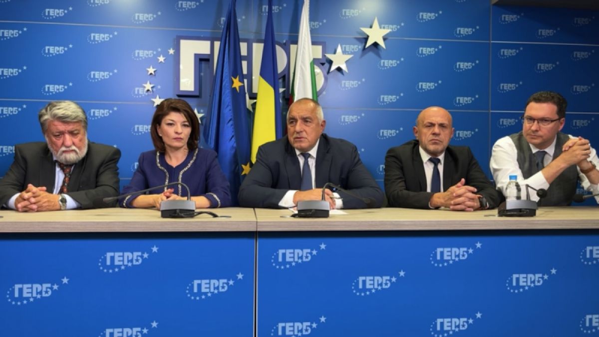 ГЕРБ с изненадващ подход как да се гласува за правителството им, за да има и гласове от ПП