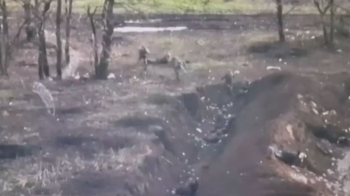 ВИДЕО от войната: Ожесточен артилерийски дуел до Бахмут