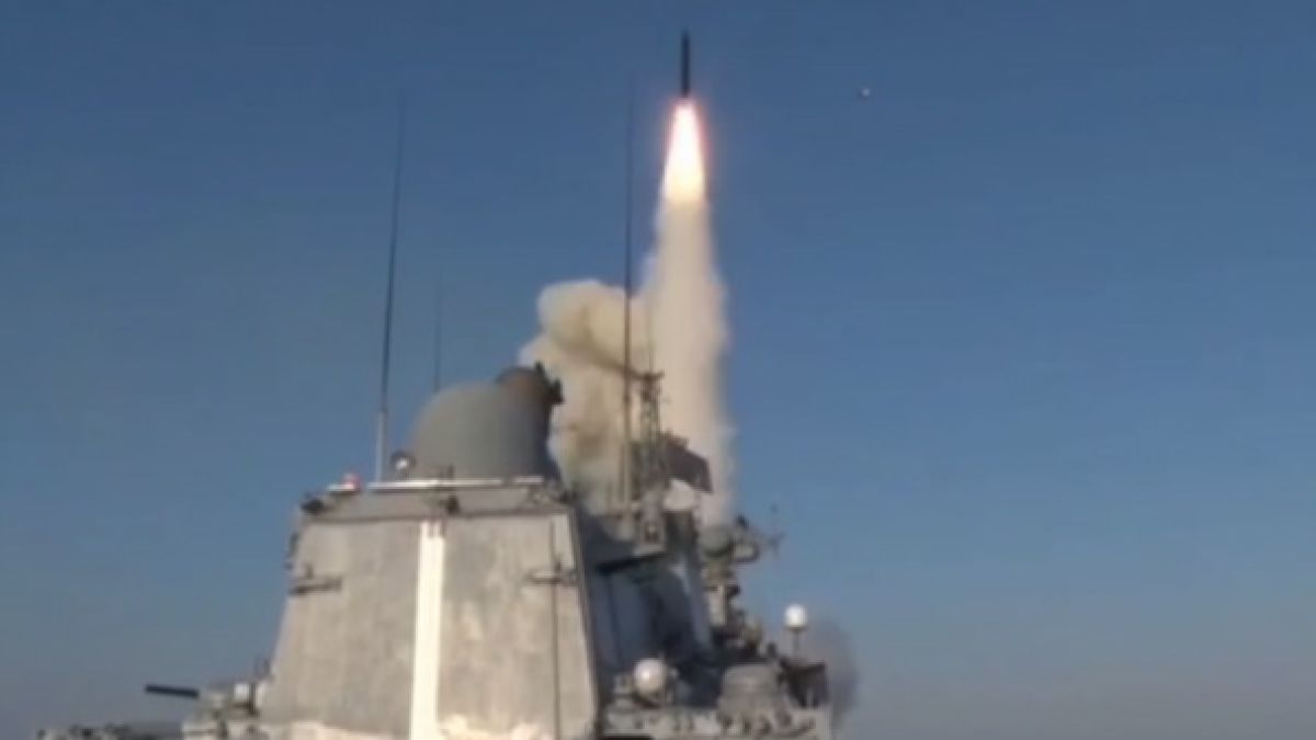 Говорител на ВСУ алармира за особена опасност от нов масиран руски ракетен удар, Кадиров разказа за "прочистването" на Запорожието