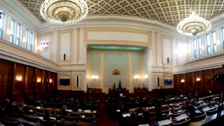 Политолог съвсем ни отчая с тази прогноза за правителство: Обречен е...