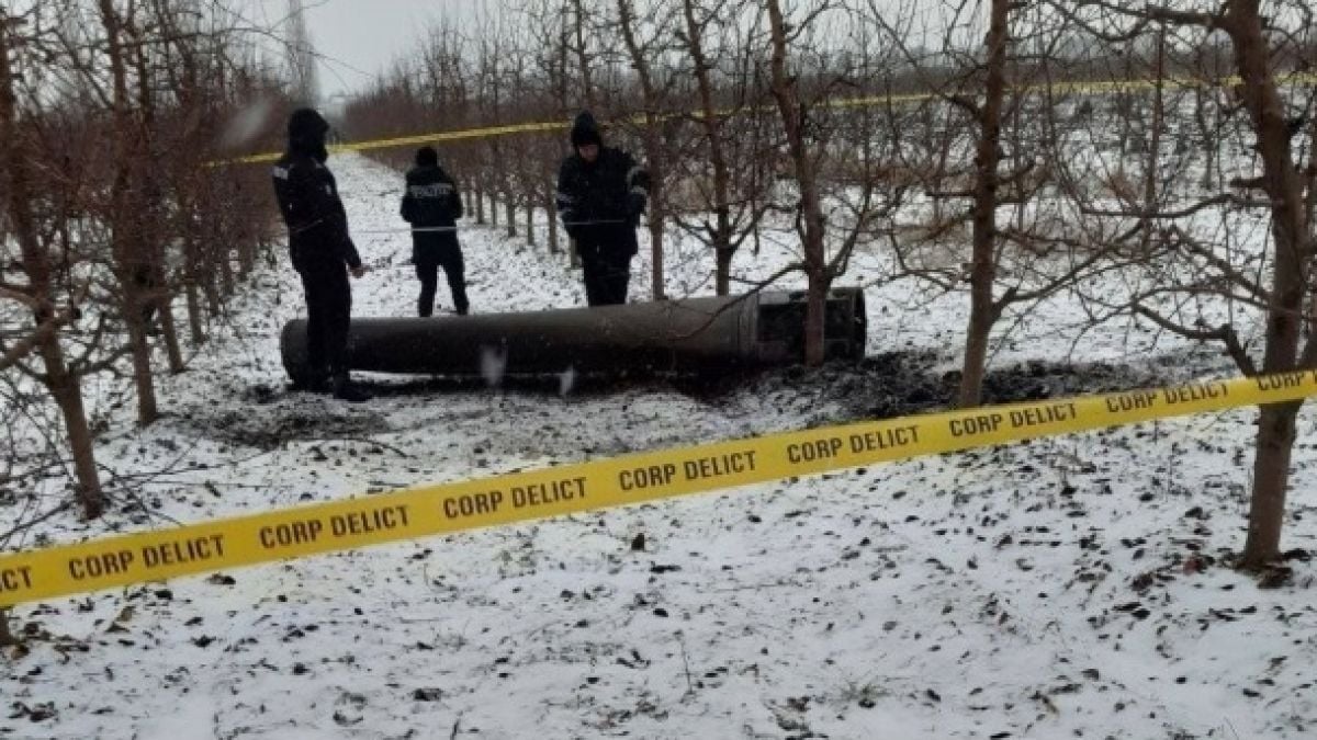 Подробности за ракетата, паднала в Молдова, украинска ли е? СНИМКИ