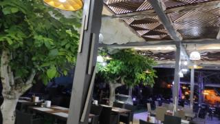 Забележка към родителите, които ходят с децата си по заведения, вбеси мрежата