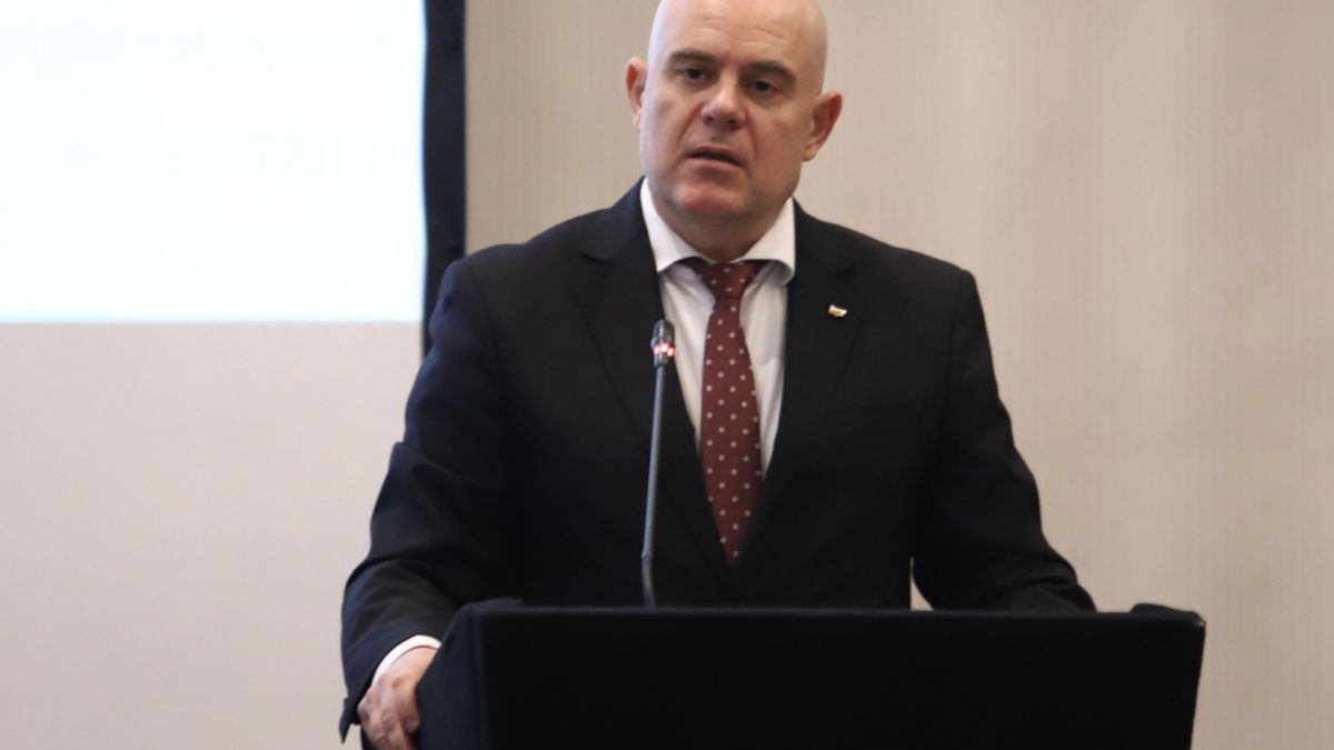 Времето на политиците на омразата изтича 