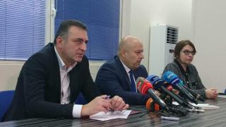 Акция "Бяло" в Пловдивско: Сгащиха ученик - дилър на екстази, разбиха оранжерия за марихуана, иззеха 100 кг амфети СНИМКИ