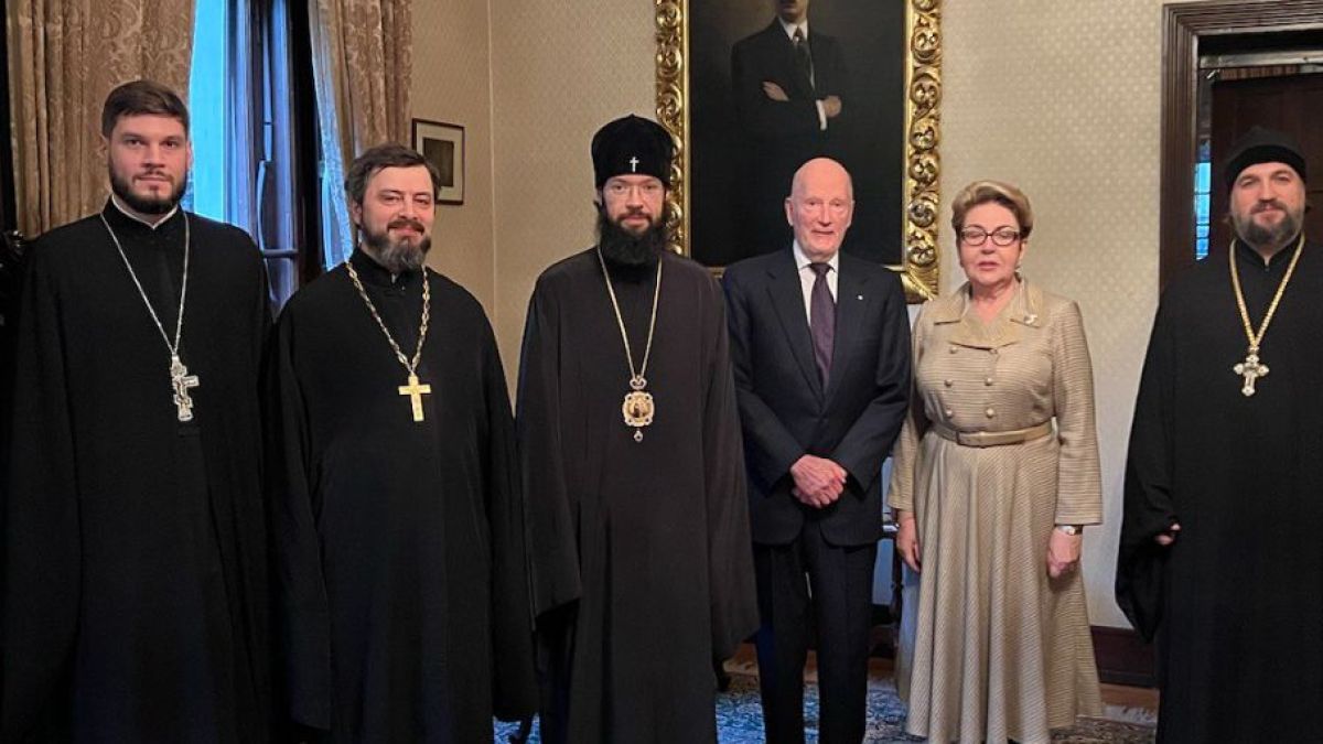Сакскобургготски прие Митрофанова и Волоколамския митрополит във „Врана“