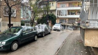 Пред дома на врачанския хазартен бос Валери Дебелия почерня от полиция СНИМКИ 