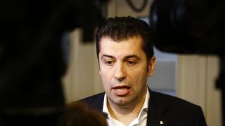 Петков в паника: Правителство на ГЕРБ може да мине, ако се случи това!