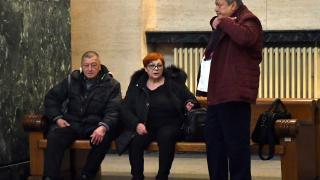 Семерджиев остава в ареста, а полицайката Симона до дни ще... СНИМКИ 