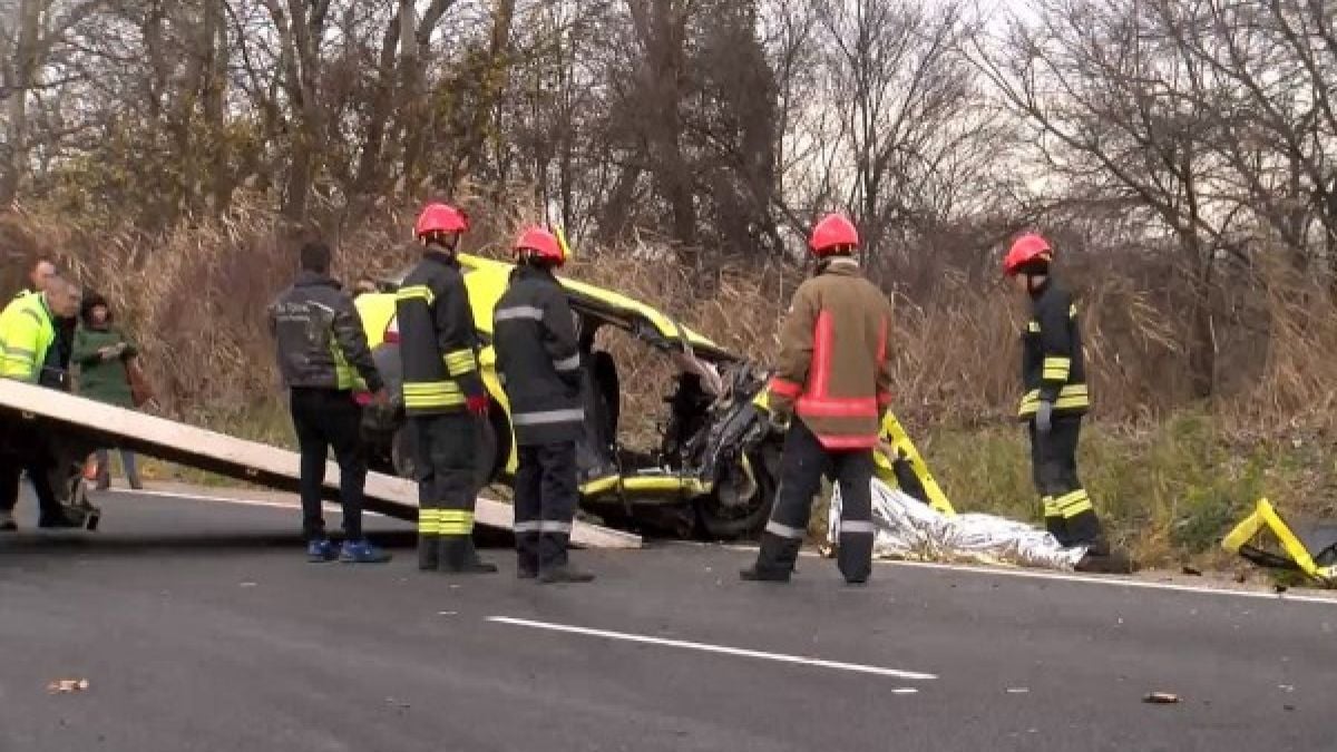 Прокълнато място: Дни преди касапницата с 2 трупа край Кемера шофьор на "Мерцедес"... ВИДЕО 