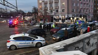 Нови СНИМКИ от верижния ад с пострадали на пъпа на София