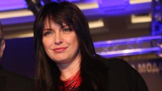 Няма да познаете Жени Калканджиева на тази СНИМКА след свиждане на брат си