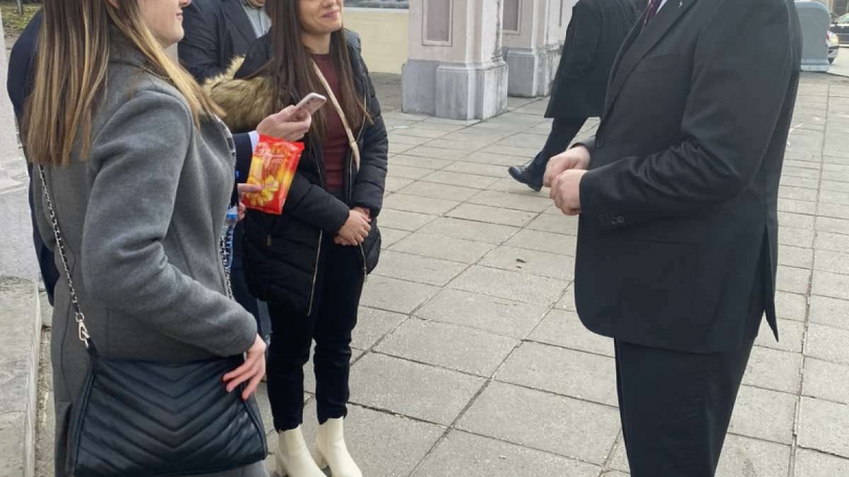 Гешев пред студенти и преподаватели от ВТУ „Св.св. Кирил и Методий“: За едни реформа е да бутнеш къща, за други – да реновираш, за мен важното е да подобриш системата