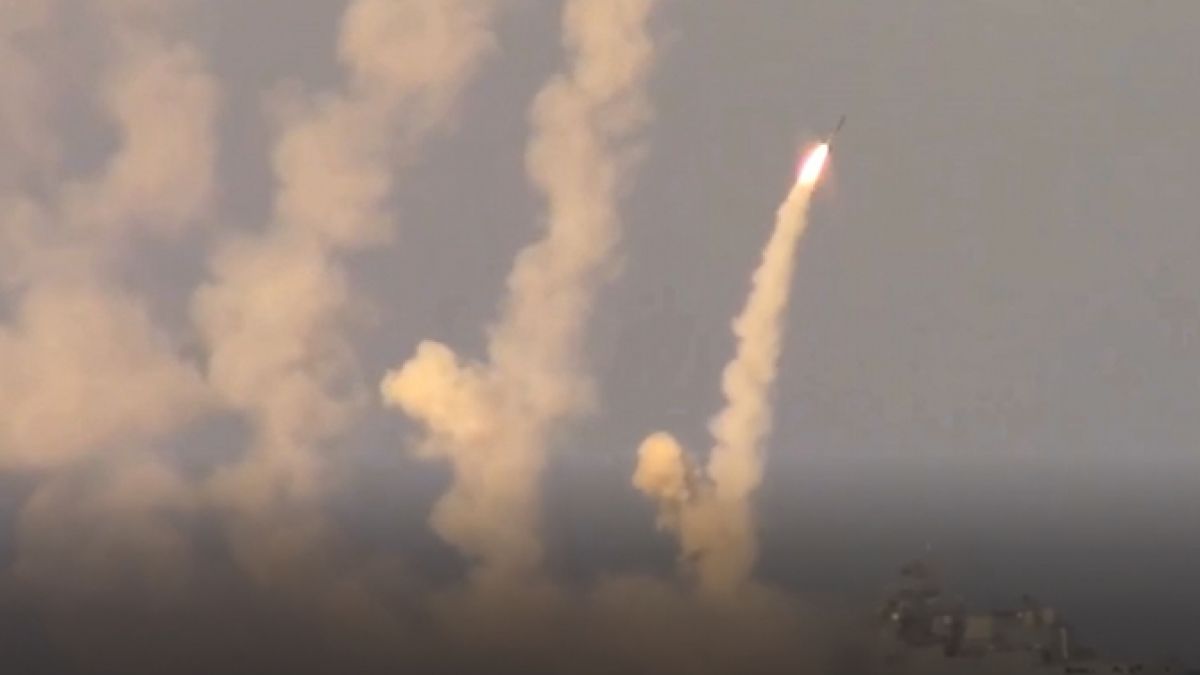 Екстрасенс прогнозира нови руски ракетни атаки: Най-опасните градове и дати