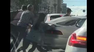 Шофьорка изживя голям ад в елитен столичен комплекс