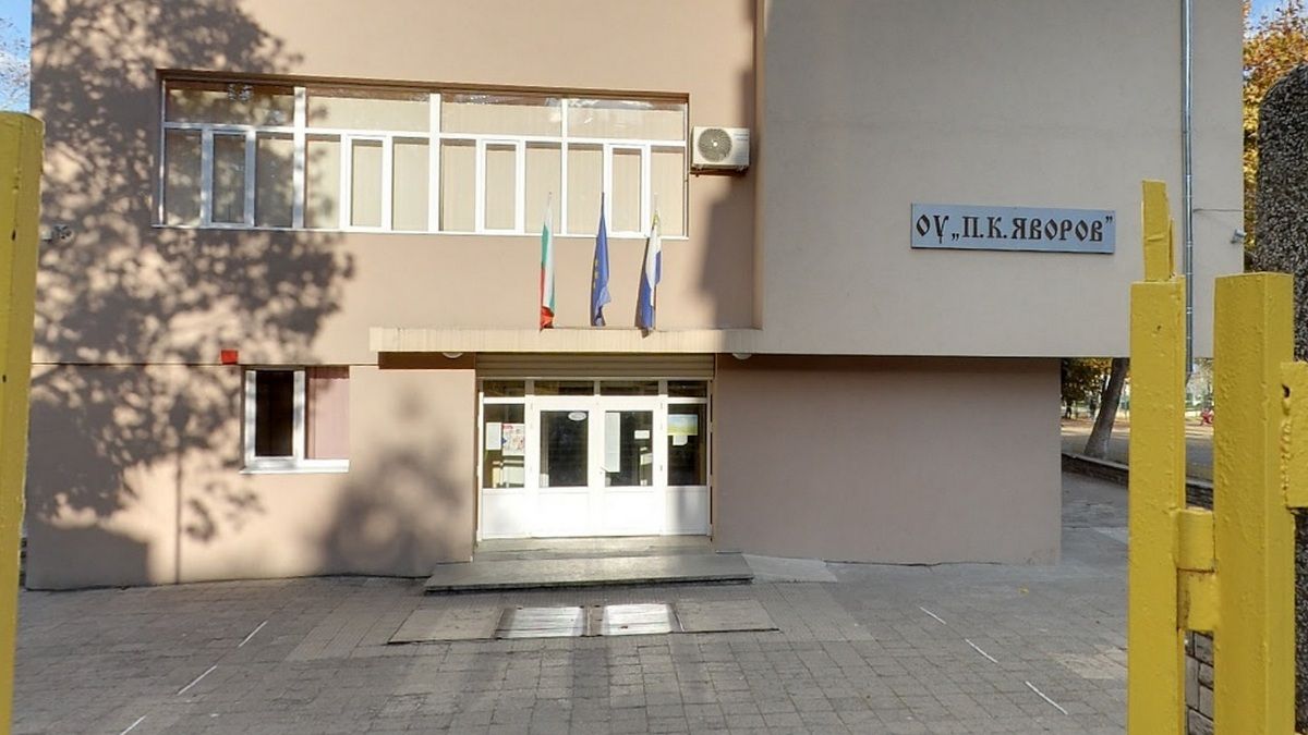 Предозиране! Изхвърлиха ли 11-г момиченце от училище в Бургас, само защото е от руски произход!?