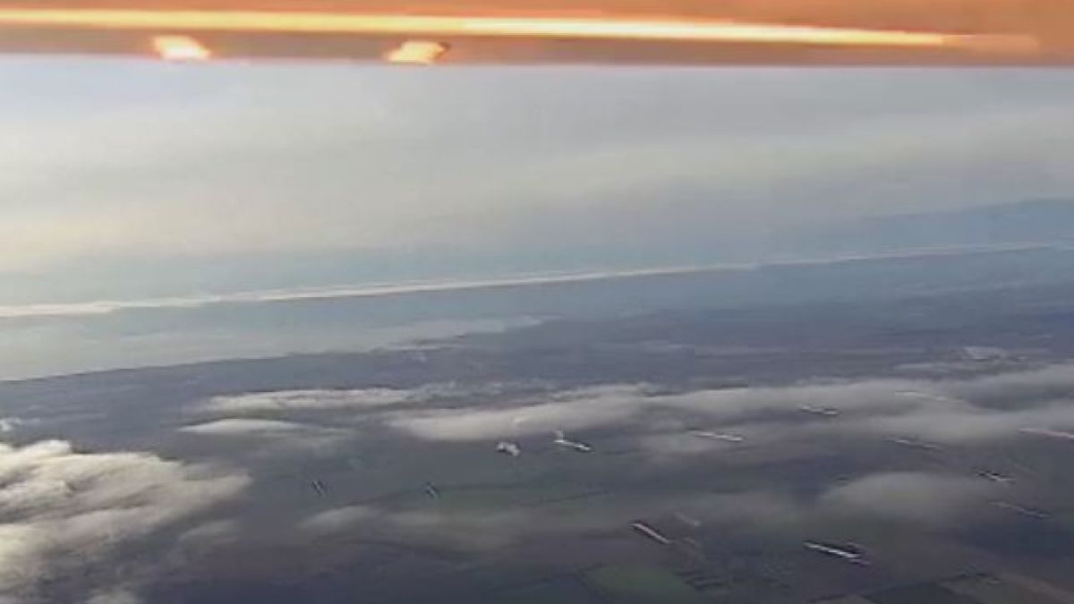 Появи се ВИДЕО с невероятна маневра на руски дрон между 2 ракети, изстреляни по него