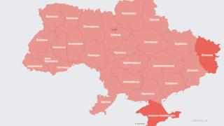 Сирени вият в цяла Украйна заради руски МиГ-31 КАРТА