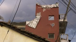 Багери налазиха палата на пловдивския ромски лидер Ашим Асан ВИДЕО 