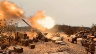 ВИДЕО от войната: Мобилизирани руски бойци нанасят удар от "огненото цвете"