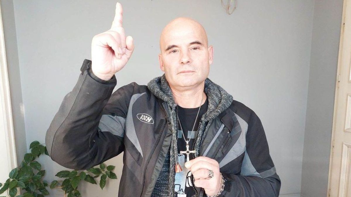 "Ръгай го!": Бандити клаха 50-г. търновец заради разведената му любовница, а после...