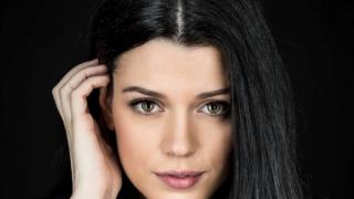 Ралица Паскалева се тунингова, неузнаваема е СНИМКА