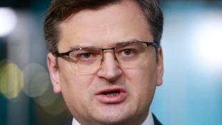 Дмитро Кулеба: Орбан използва Украйна като заложник