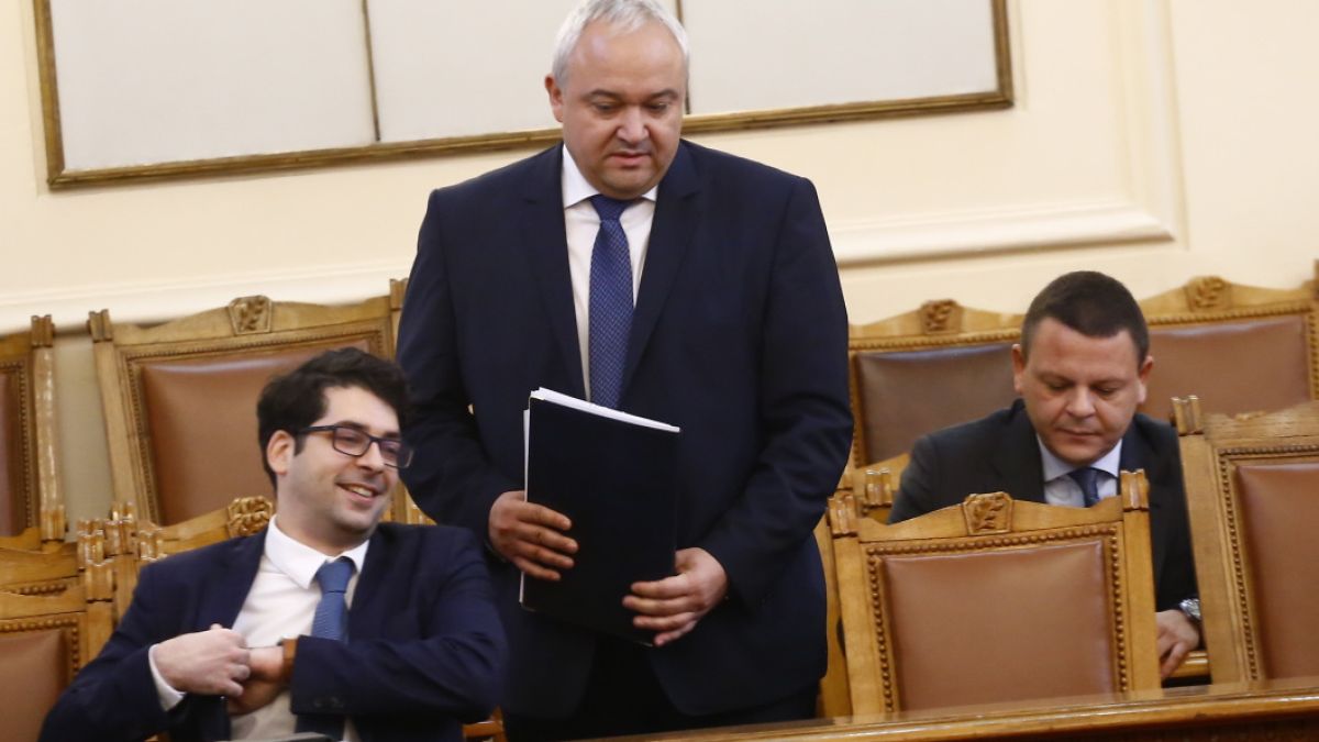 Генерал Ралчев с тежко обвинение към МВР на Демерджиев заради покушението срещу Гешев