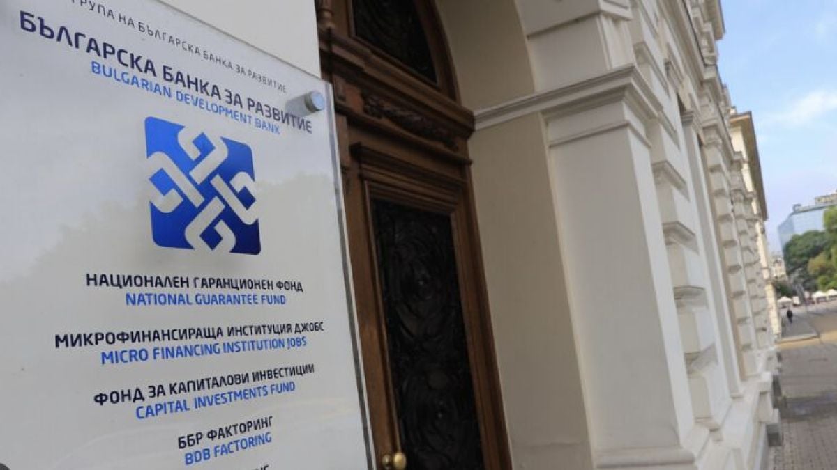 Министър Карадимов за отпуснатия от ББР кредит: Бил е необезпечен