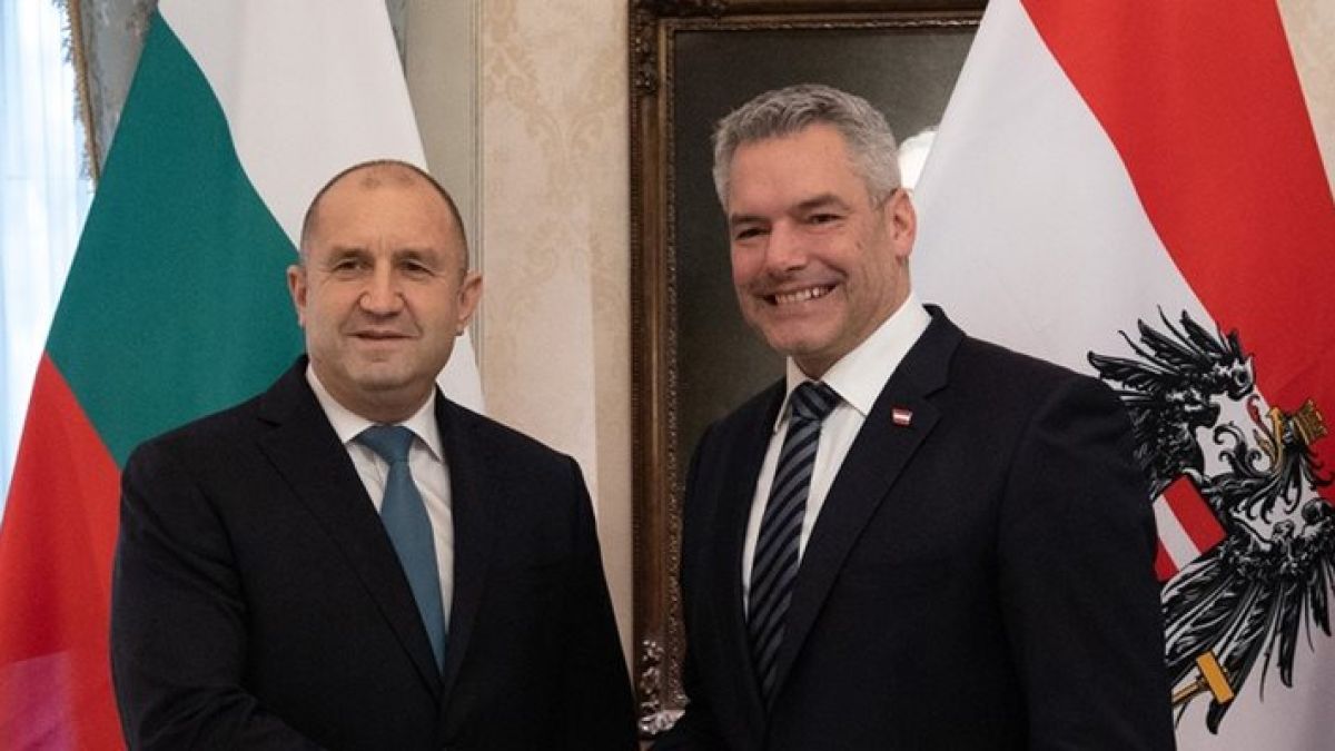 Радев и Нехамер: Охраната на външните граници на ЕС е общ ангажимент на всички държави членки