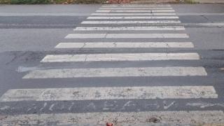 Ужасяващ инцидент с две ученички в Горна Оряховица, линейка хвърчи към болницата 