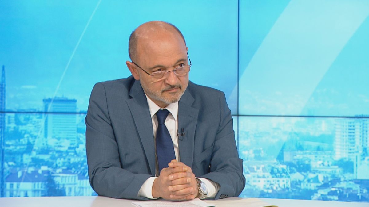 Здравният министър с горещи новини за недостига на лекарства