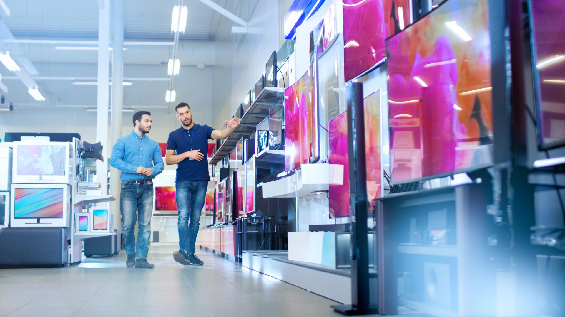 Не бавете покупката на тези стоки, скачат до небето ВИДЕО 