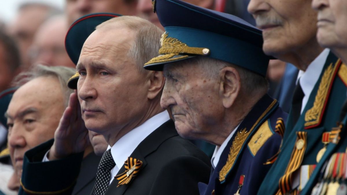 Полк. Гергинов: САЩ се канят да нанесат ядрен удар, неслучайно Путин изпрати "Цирконите" и "Посейдон"