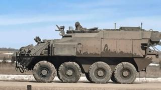 ВИДЕО от войната: Канадските БТР-и LAV ACSV Super Bison са в Украйна