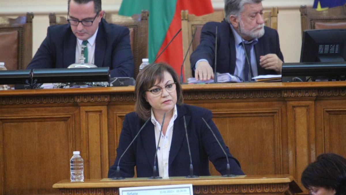 Нинова с остри думи към депутатите: Загубихте два часа в празни приказки