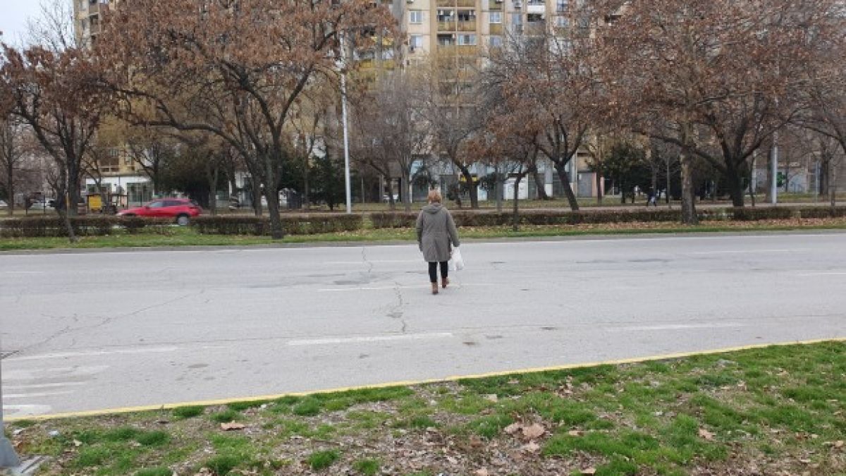 Не правете като тази пловдивска леля, нищо че други луди я имитират ВИДЕО
