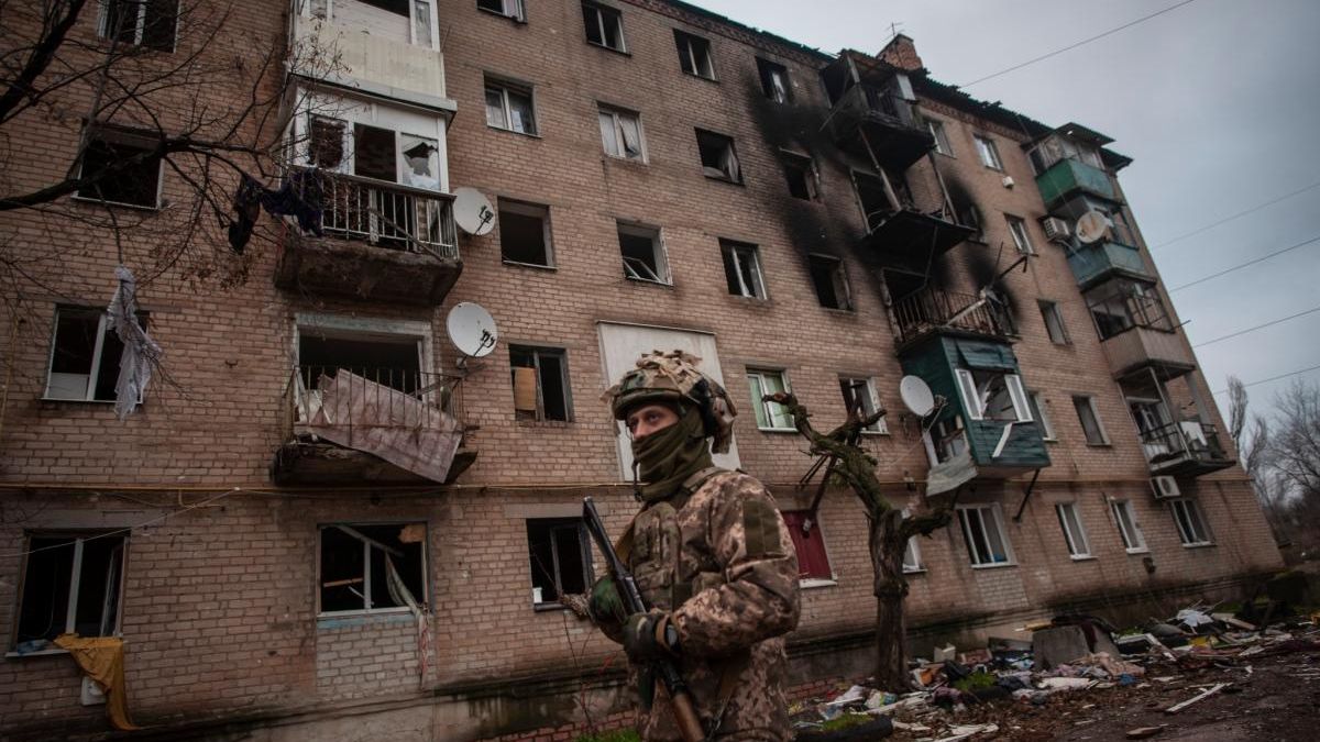 Тежки загуби: Продължават ожесточени битки в Соледар, руснаците не могат да превземат Бахмут