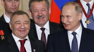 Страх тресе руските олигарси, Путин може да им вземе заради войната .. 