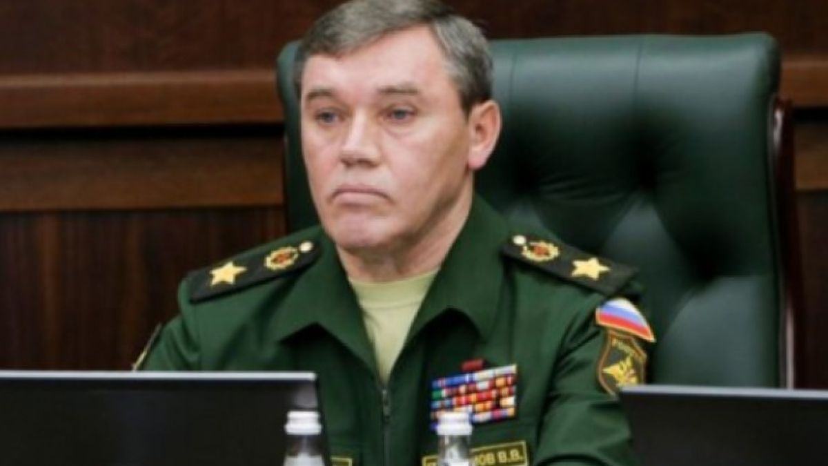 Разкриха новата тактика на ген. Герасимов за воденето на войната, на тази дата ще започне голямото настъпление на руската армия