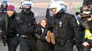 Ето как изнасят Грета Тунберг като шиле, пропуска срещата със Сорос ВИДЕО