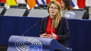 Цветелина Пенкова: България трябва да подходи реалистично към предоговарянето на ПВУ