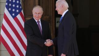 Фурор: ВИДЕО на танцуващия Путин хит в мрежата