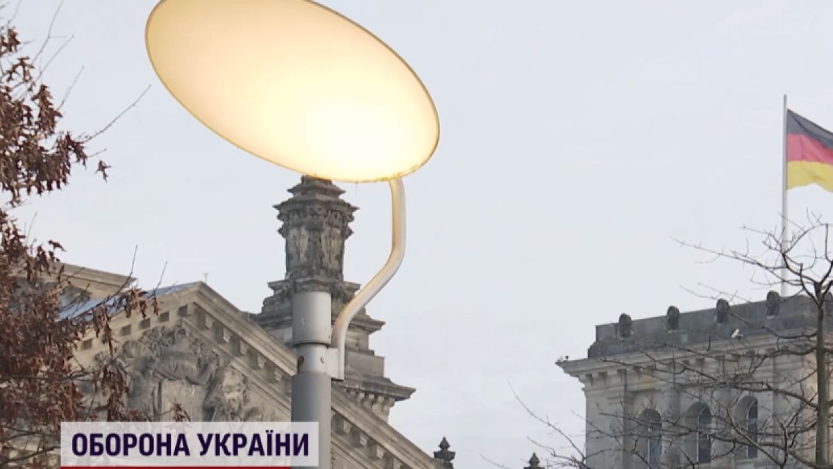 ВИДЕО от войната: Германия си държи танковете в база Рамщайн