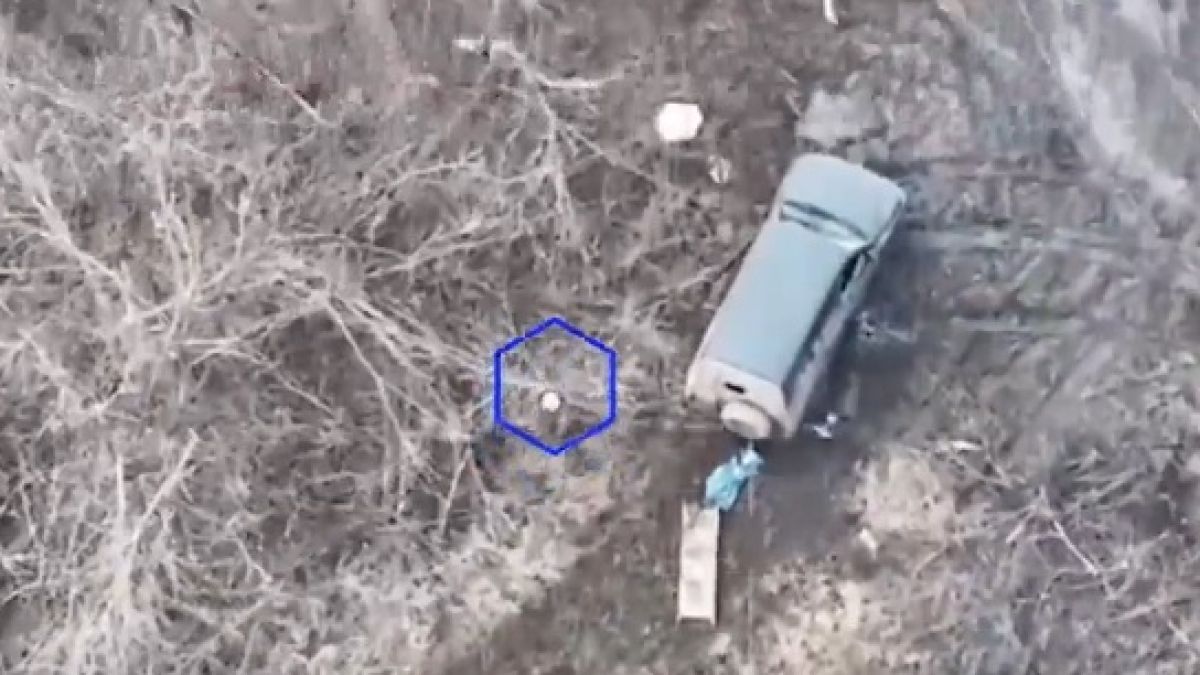 ВИДЕО от войната: Дрон на 3-та руска бригада провали евакуацията на бойци от ВСУ