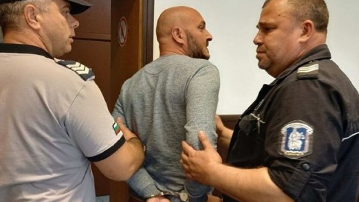Александър прободе смъртоносно законния си съпруг в Стамболийски, а сега...